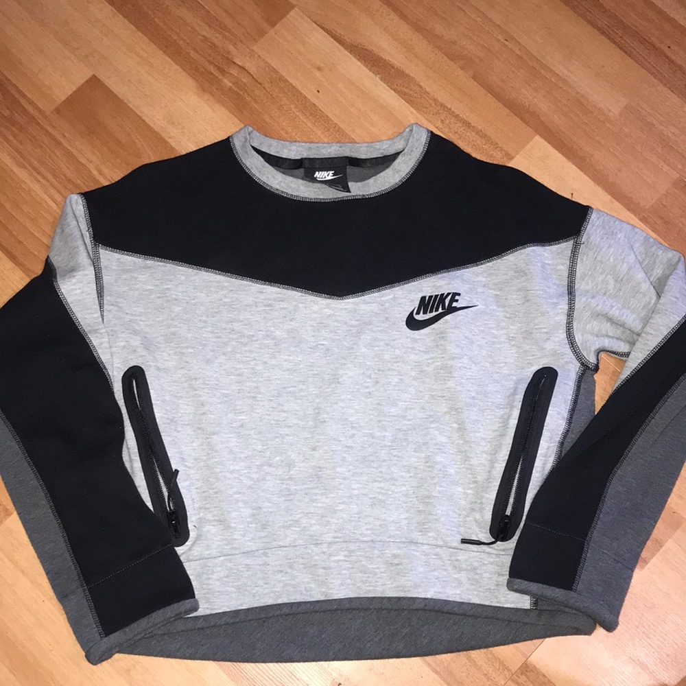 Nike pullover
